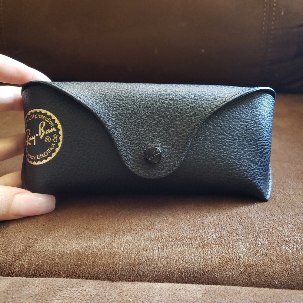 Ray-Ban P